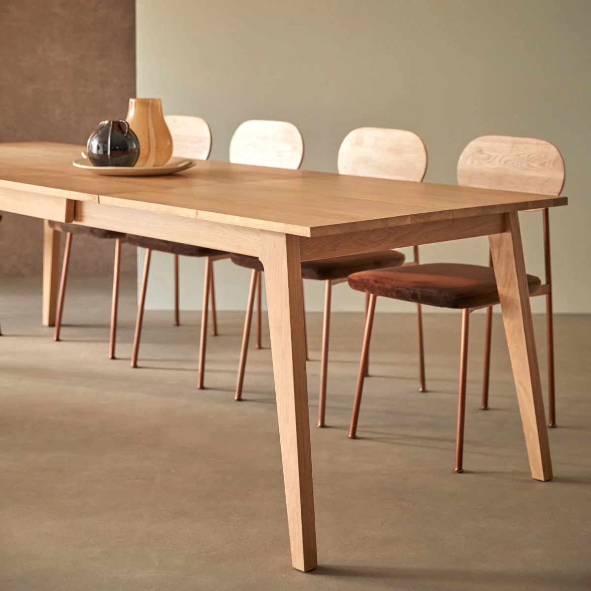 Letur Natural Solid Oak Extending Dining Table - Image 4