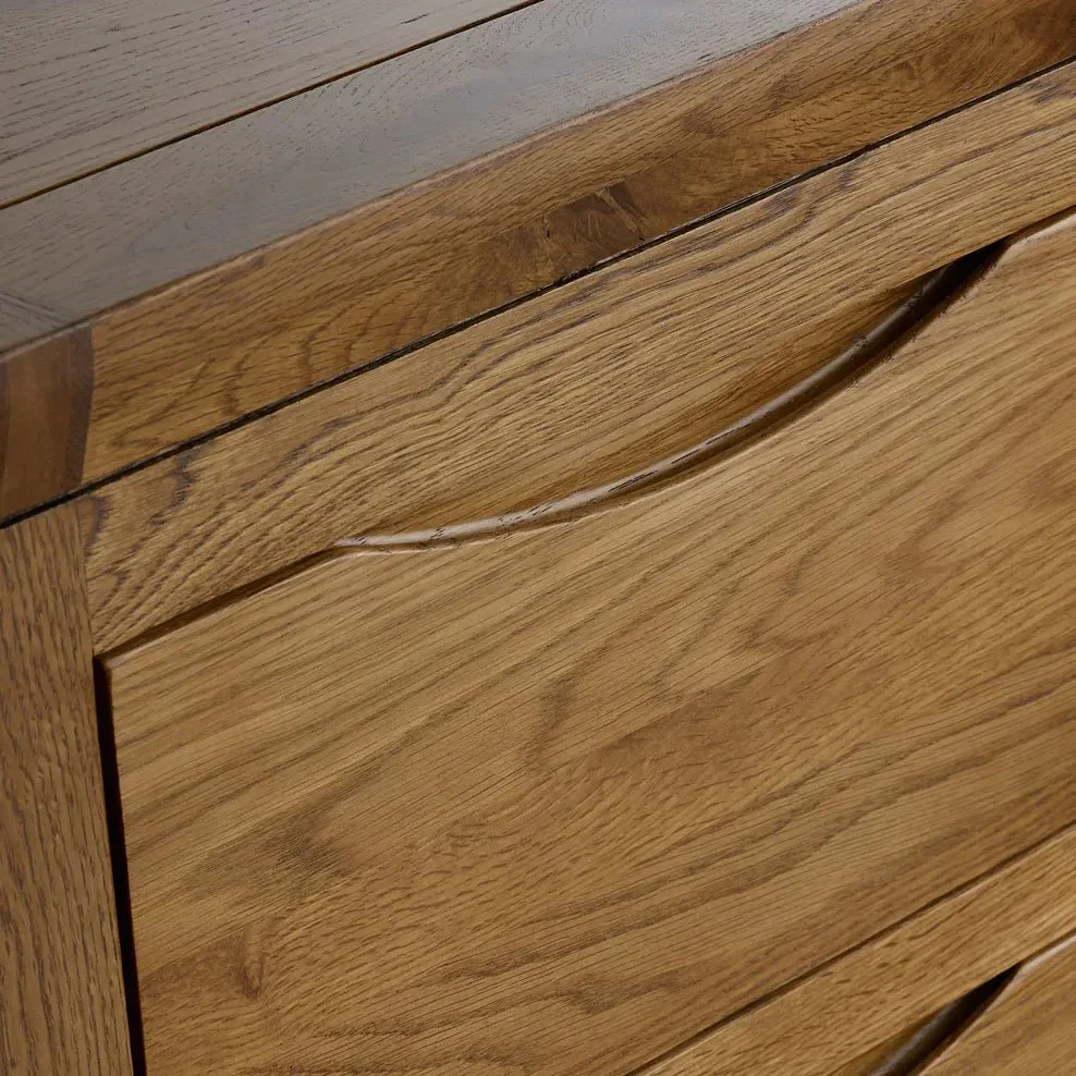 Renwick Rustic Solid Oak Wide 6 Drawers Chest - Image 3